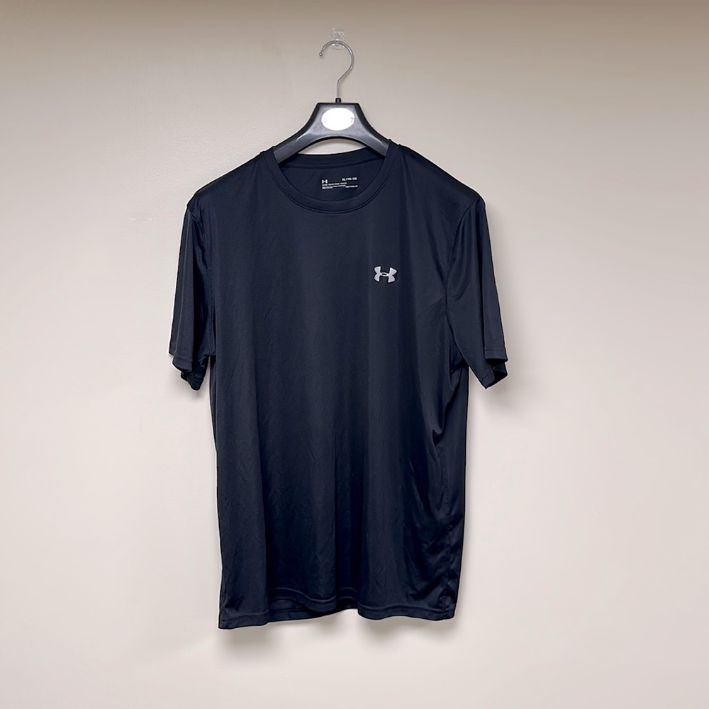Black Under Armor T-Shirt
